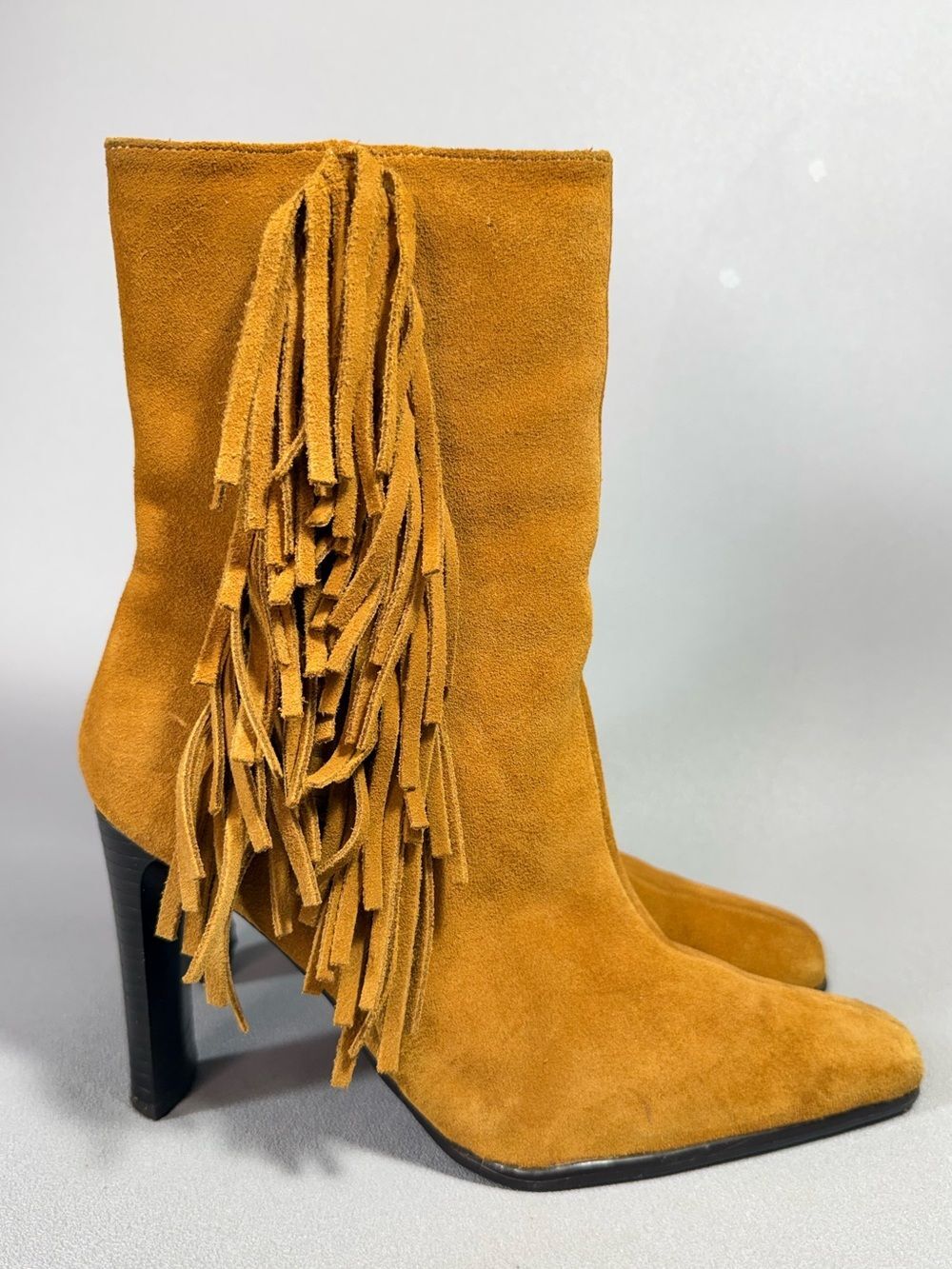 Predictions Vintage Leather Collection Tan Suede Fringe Inside Zip Ankle Boots
